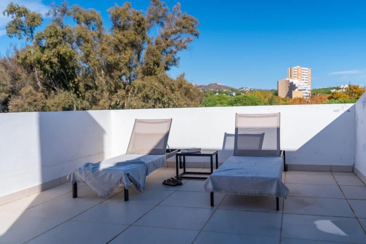דירות מארבלה Seaside Elegance With Sea View מראה חיצוני תמונה