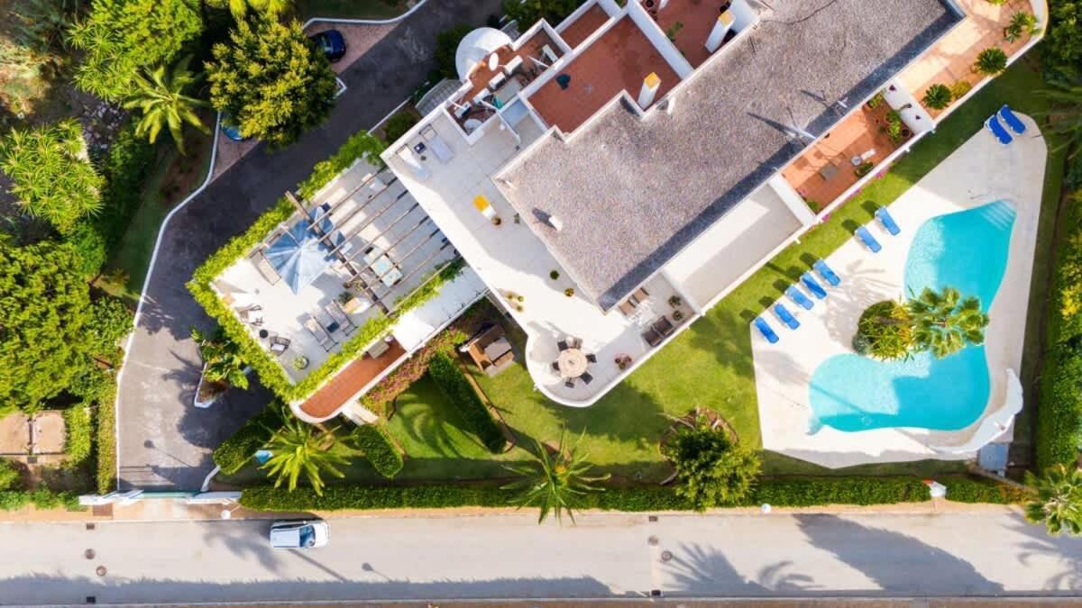 דירות מארבלה Seaside Elegance With Sea View מראה חיצוני תמונה