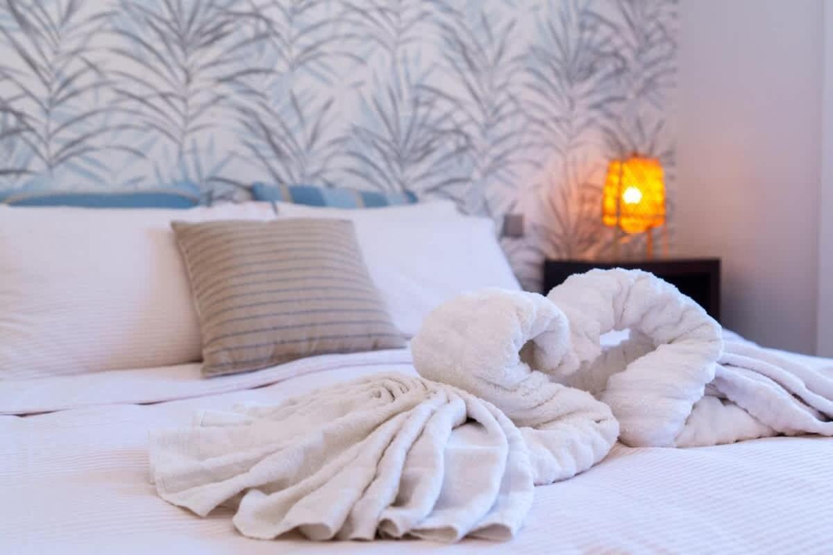 דירות מארבלה Seaside Elegance With Sea View מראה חיצוני תמונה